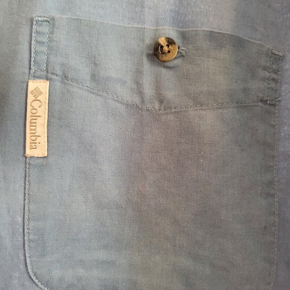 Columbia Mens short sleeved Light blue button down Large - Picture 5 of 10